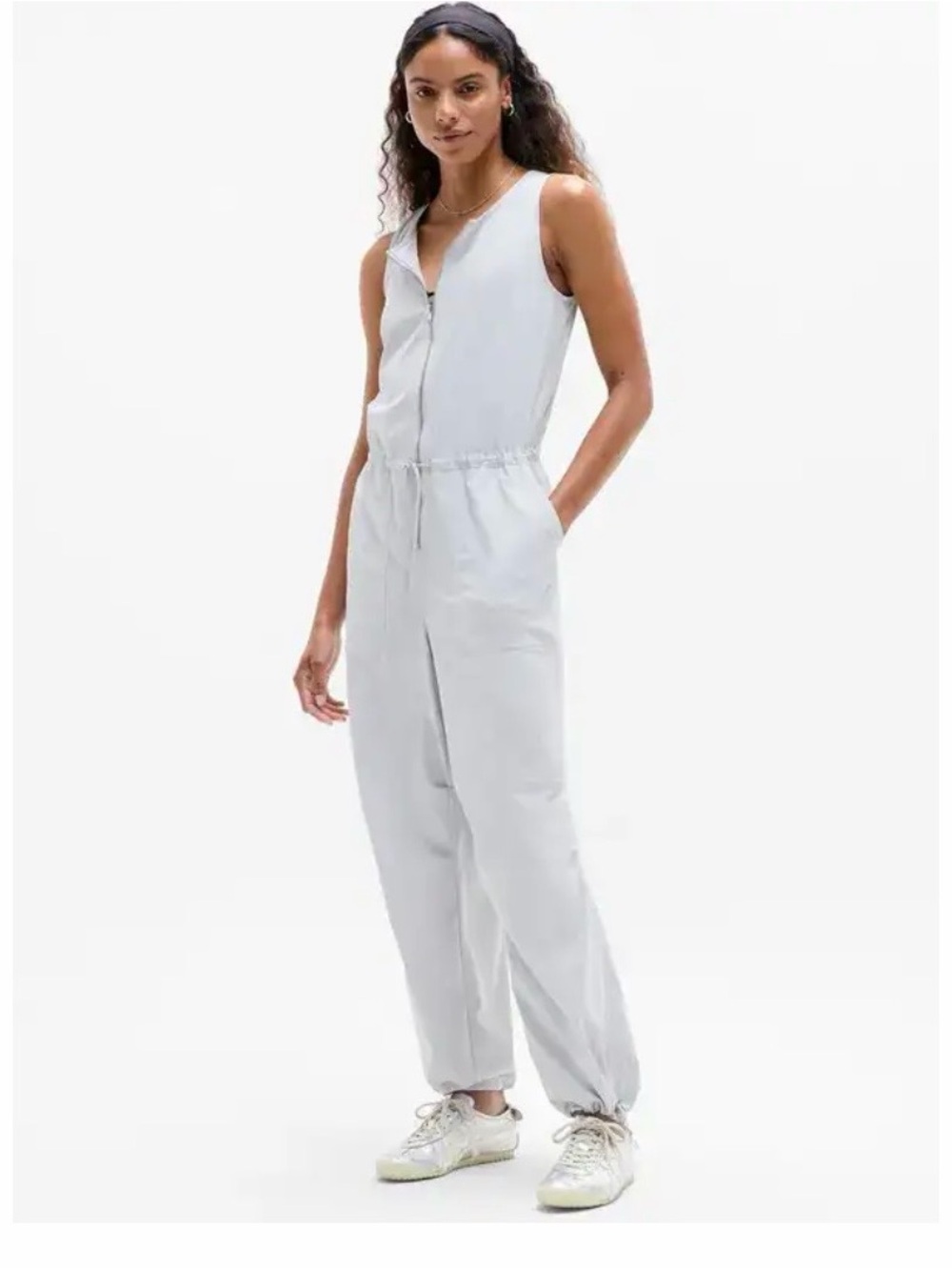 NWT Athleta Light Gray Sleeveless Zip-Front Flex breathable Jumpsuit Sz S